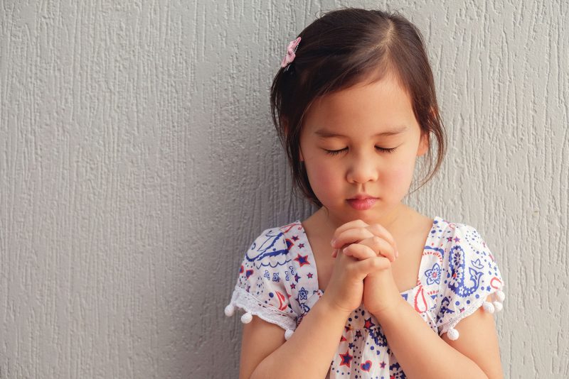 How to Teach Your Child to Pray